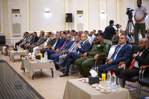 272